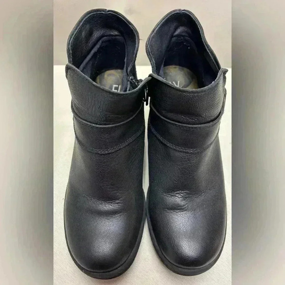 Fly London Shoes - Fly London Yock Leather Wedge Ankle Boots Size 36/5.5-6 US